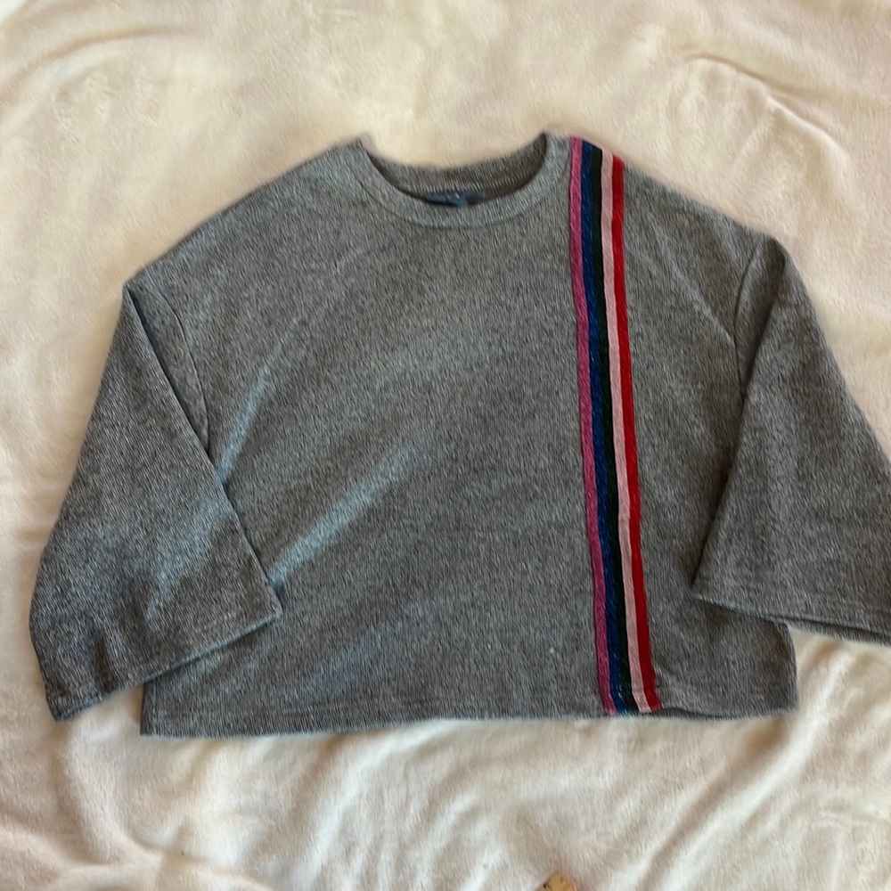 Modcloth Anthropologie Top Crop Gray Lagenlook